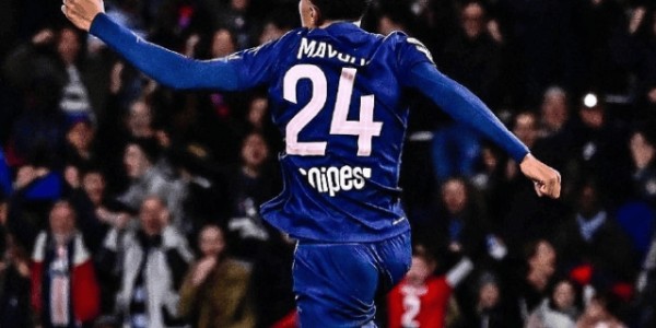 法甲巅峰对决：巴黎3-3险平斯特拉斯堡，榜首之争悬念再起